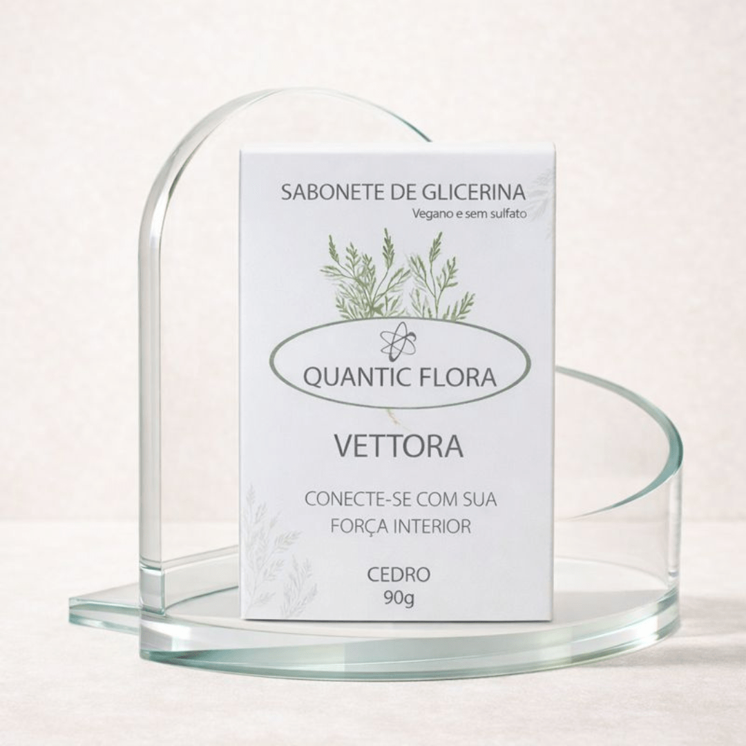 SABONETE DE GLICERINA VEGETAL CEDRO - VETTORA - COM ÓLEO ESSENCIAL - SEM SULFATO - QUANTIC FLORA