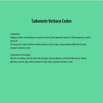 SABONETE DE GLICERINA VEGETAL CEDRO - VETTORA - COM ÓLEO ESSENCIAL - SEM SULFATO - QUANTIC FLORA